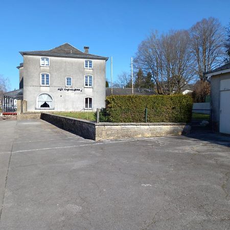 Petite Chatelaine Batiment Les Chevaliers Herbeumont Eksteriør bilde